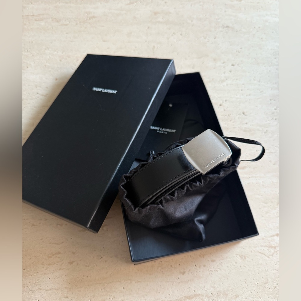 NWT Yves Saint Laurent Black Leather Belt 80cm - Picture 14 of 16